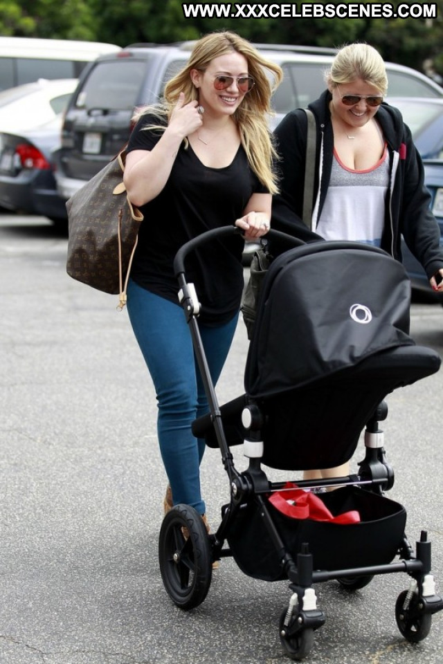 Hilary Duff No Source Paparazzi Posing Hot Candid Candids Shopping