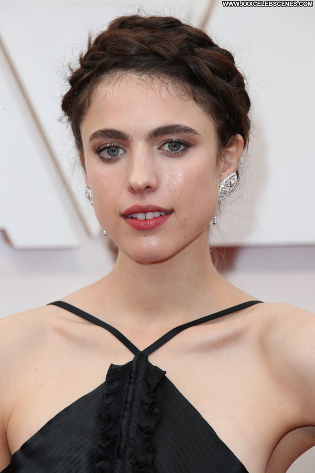 Margaret Qualley No Source Posing Hot Sexy Celebrity Beautiful Babe