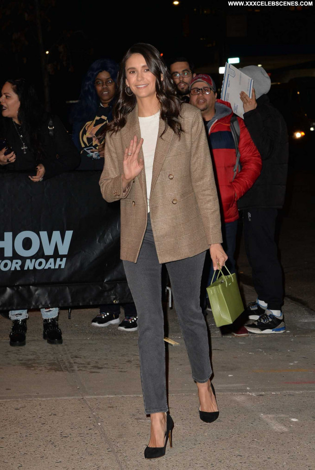 Nina Dobrev The Daily Show Beautiful Paparazzi Celebrity Babe Posing