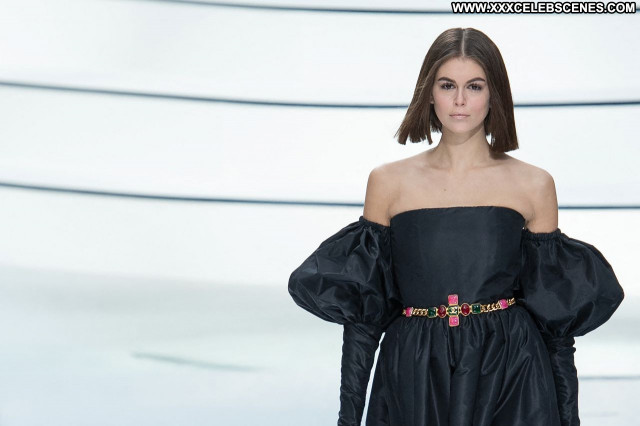 Kaia Gerber No Source  Posing Hot Celebrity Sexy Beautiful Babe
