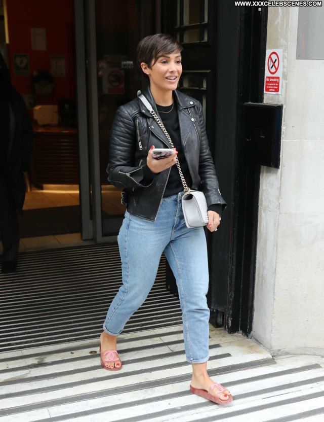 Frankie Bridge No Source Paparazzi Celebrity Beautiful Posing Hot Babe