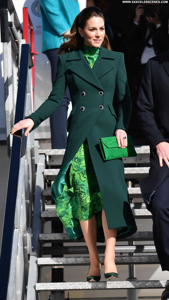 Kate Middleton No Source  Beautiful Babe Posing Hot Paparazzi