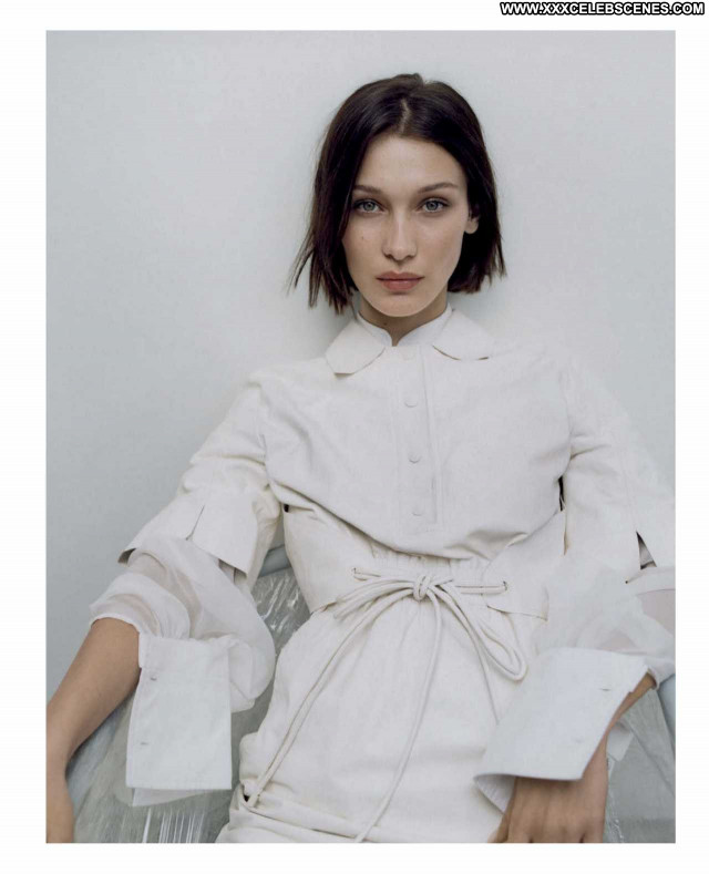 Bella Hadid Vogue Magazine Paparazzi Babe Celebrity Beautiful Posing