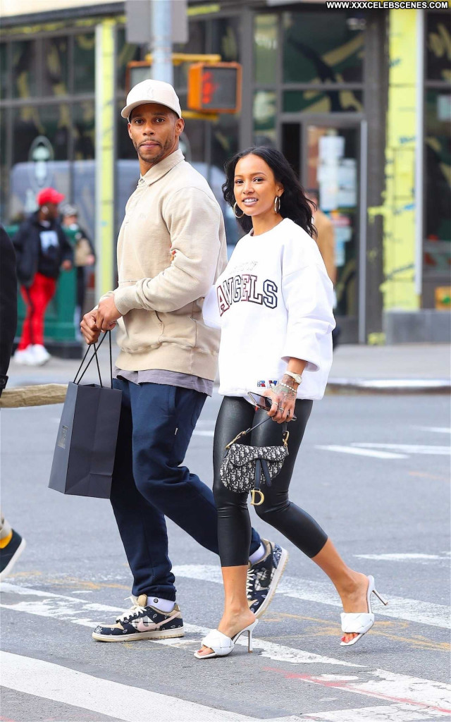 Karrueche Tran No Source Babe Beautiful Celebrity Posing Hot Paparazzi