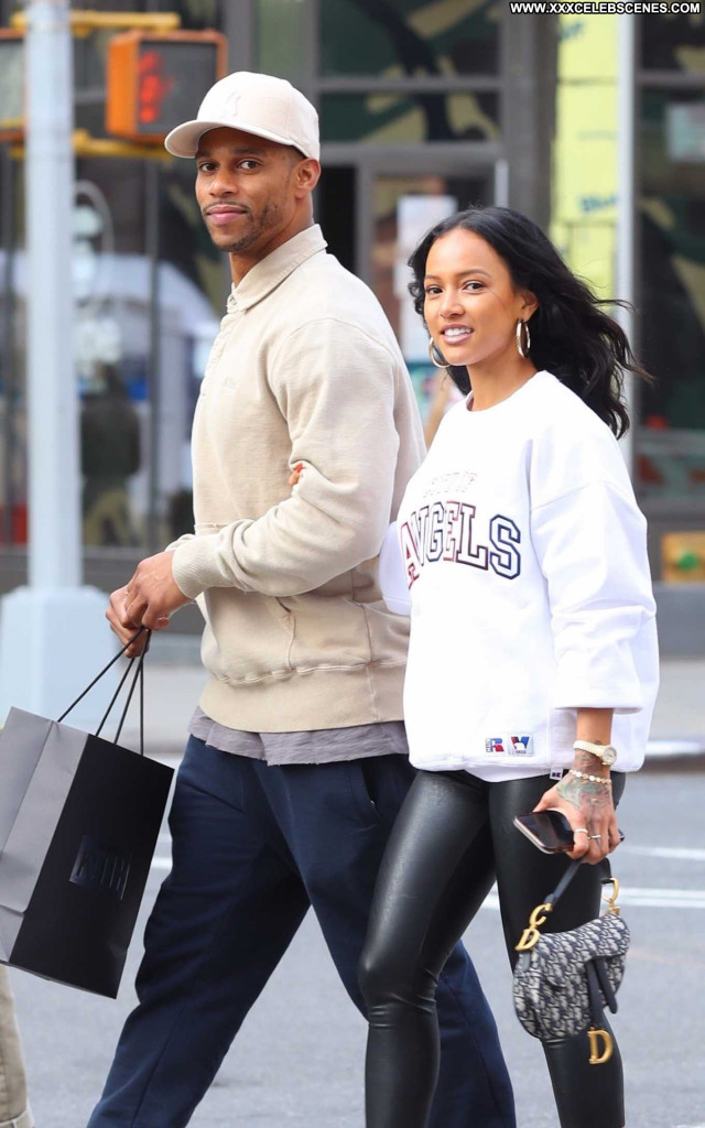 Karrueche Tran No Source Beautiful Babe Paparazzi Celebrity Posing Hot