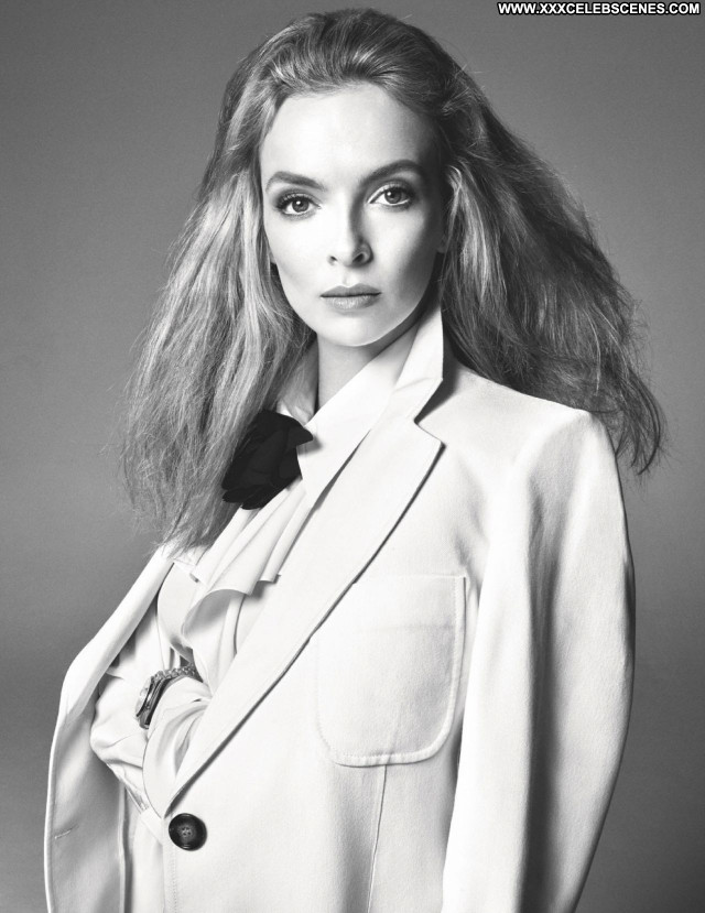 Jodie Comer No Source Celebrity Sexy Babe Beautiful Posing Hot
