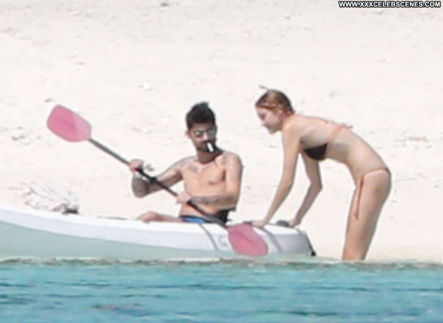 Gigi Hadid No Source Celebrity Posing Hot Babe Bikini Black Beach