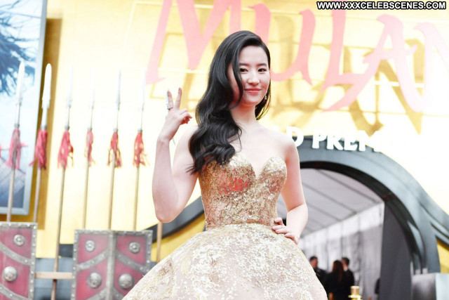 Yifei Liu No Source Babe Beautiful Posing Hot Sexy Celebrity