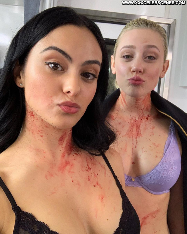 Camila Mendes No Source Beautiful Babe Paparazzi Posing Hot Celebrity