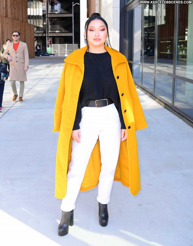 Lana Condor No Source Babe Paparazzi Celebrity Posing Hot Beautiful