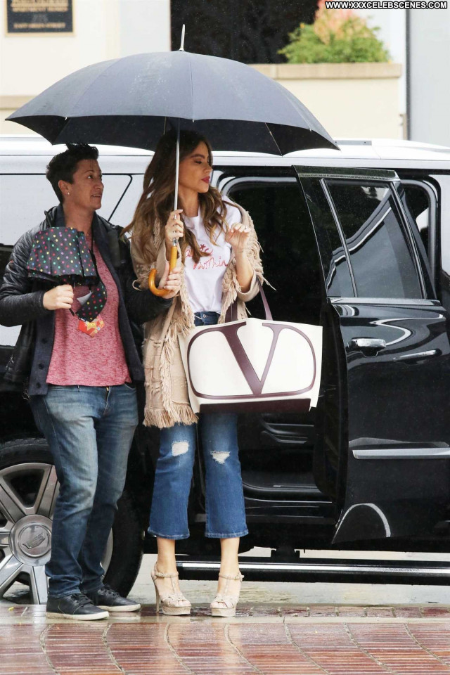 Sofia Vergara No Source Beautiful Posing Hot Babe Celebrity Paparazzi