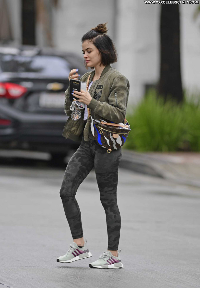 Lucy Hale Los Angeles  Babe Celebrity Posing Hot Beautiful Paparazzi