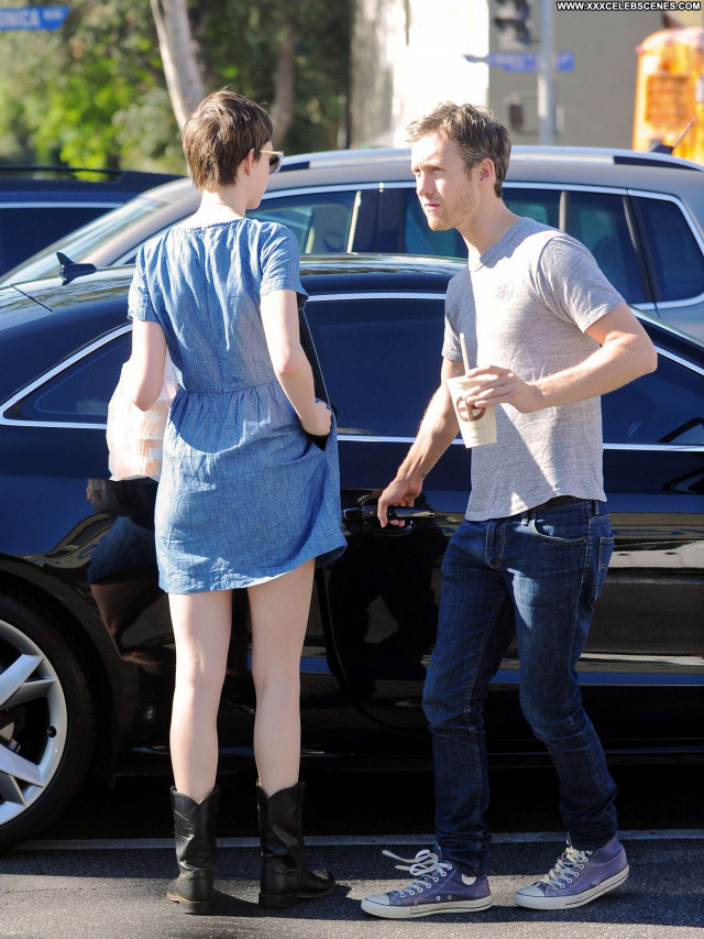 Anne Hathaway West Hollywood Candid Babe Hat Candids West Hollywood