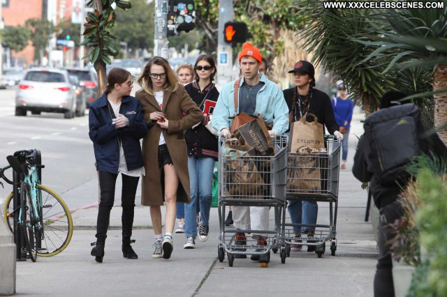 Cara De West Hollywood Celebrity Paparazzi Babe Posing Hot Beautiful