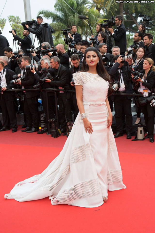 Ola Al Fares Cannes Film Festival Celebrity Posing Hot Paparazzi