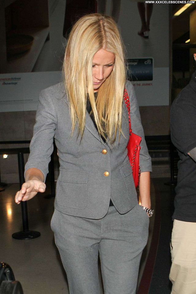 Gwyneth Paltrow No Source  Paparazzi Beautiful Babe Celebrity Posing