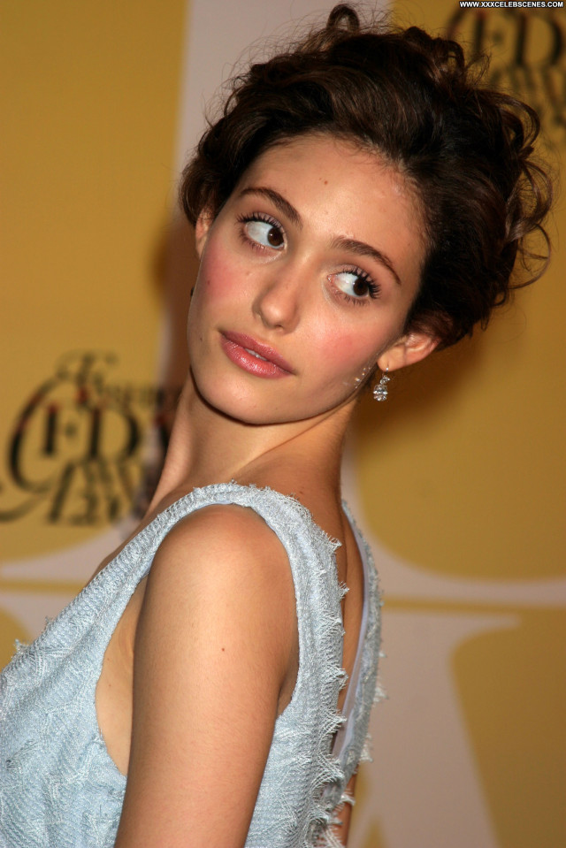 Emmy Rossum No Source Beautiful Babe Celebrity Asian Posing Hot