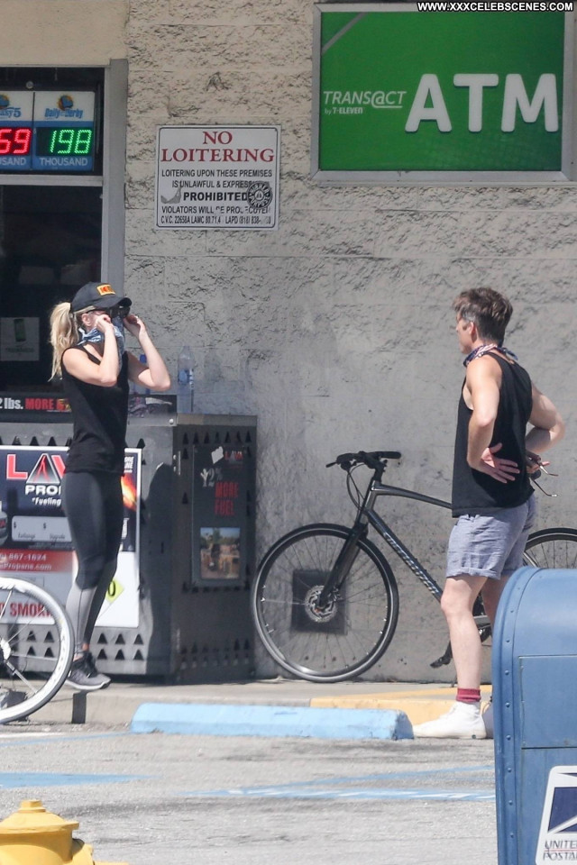 Annabelle Wallis Los Angeles Paparazzi Babe Posing Hot Beautiful