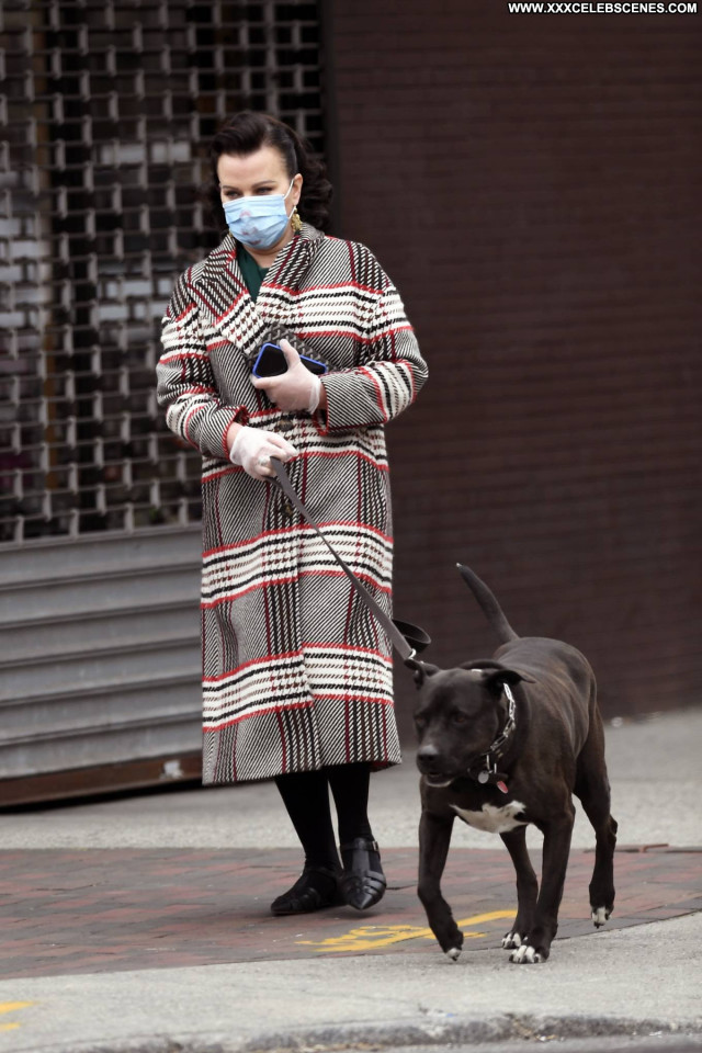 Debi Mazar New York  Celebrity Babe Beautiful Paparazzi Posing Hot