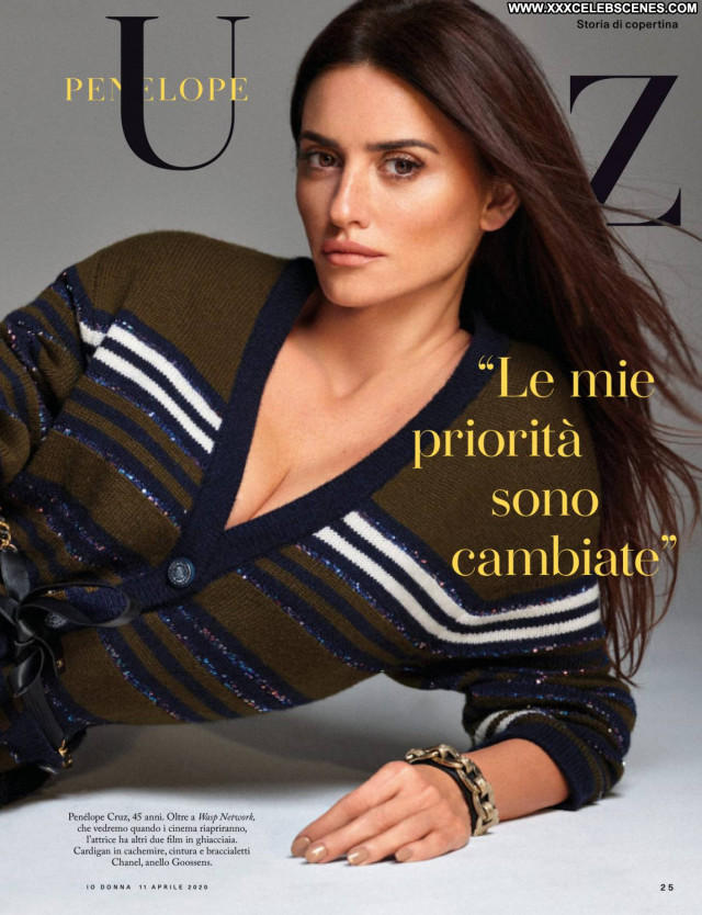 Penelope Cruz No Source  Babe Posing Hot Paparazzi Beautiful Celebrity