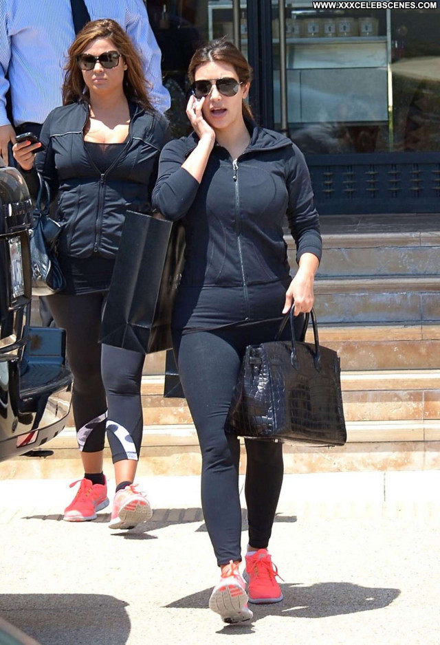 Kim Kardashian Beverly Hills Spandex Posing Hot Babe Paparazzi