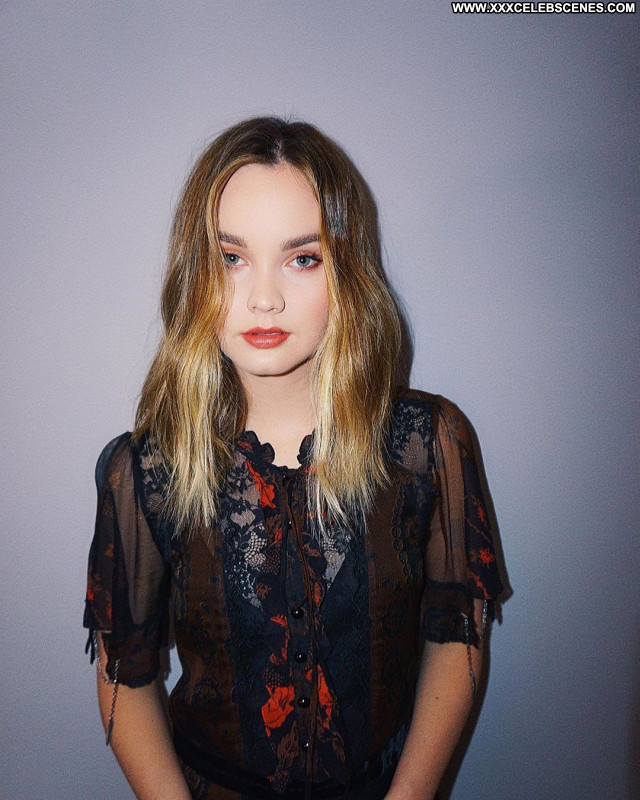 Liana Liberato No Source Celebrity Babe Sexy Posing Hot Beautiful