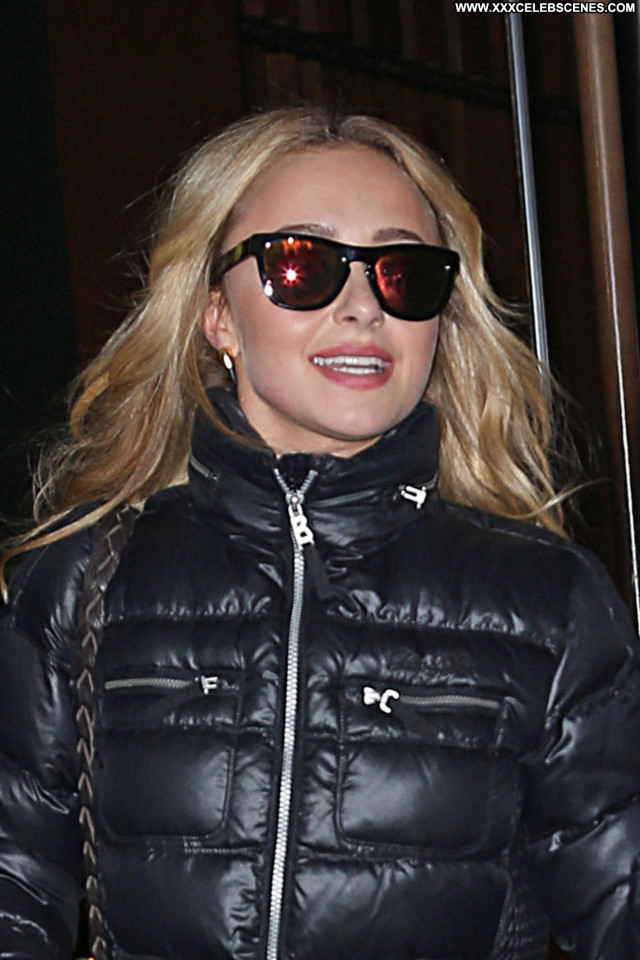 Hayden Panettiere New York Beautiful Paparazzi New York Celebrity