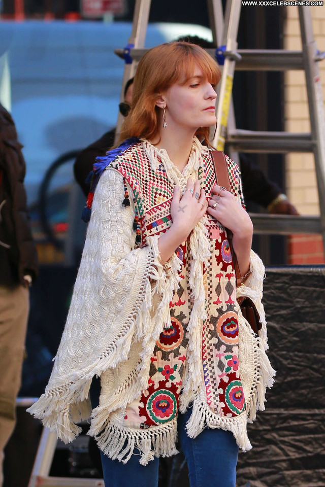 Florence Welch New York Beautiful New York Celebrity Paparazzi Posing