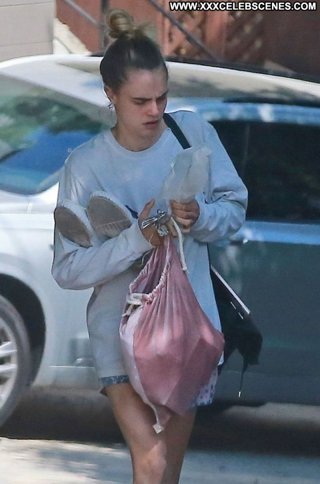 Cara Delevingne No Source Babe Sexy Celebrity Posing Hot Beautiful