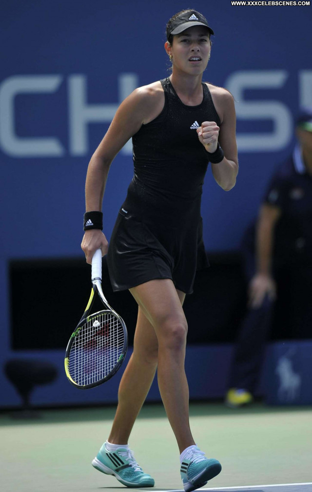 Ana Ivanovic New York Posing Hot Beautiful Babe Celebrity New York