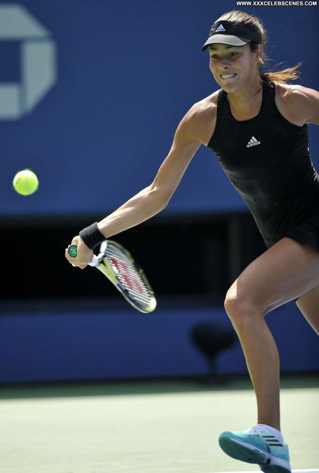 Ana Ivanovic New York Celebrity Beautiful Posing Hot Paparazzi Tennis