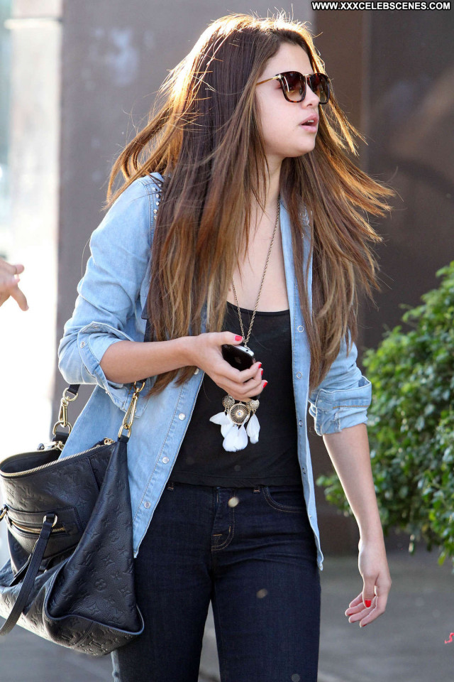 Selena Gomez No Source  Celebrity Posing Hot Babe Beach Shopping