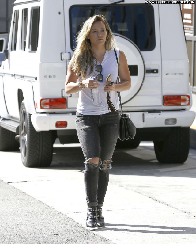 Hilary Duff Beverly Hills Babe Beautiful Posing Hot Paparazzi