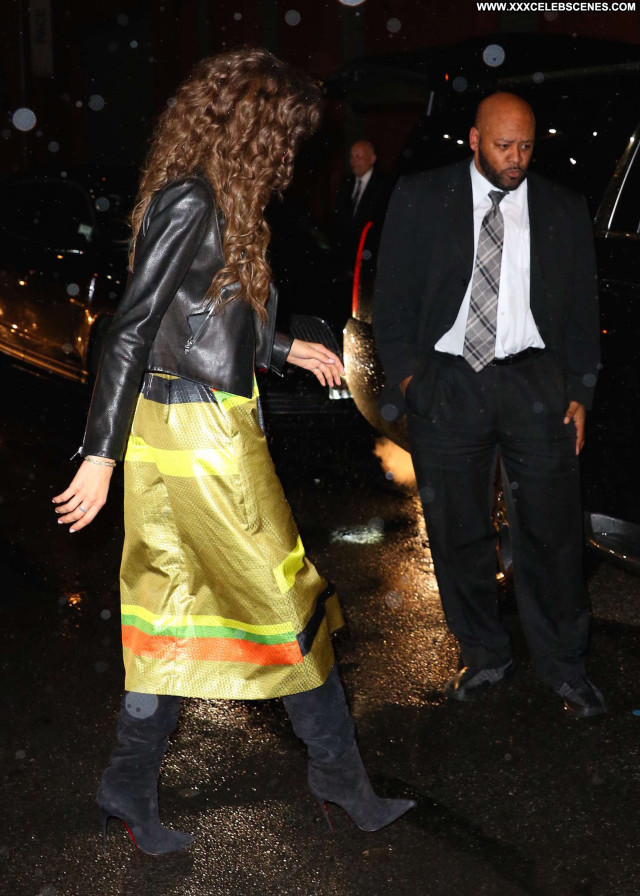 Zendaya No Source Beautiful Paparazzi Celebrity Nyc Babe Posing Hot