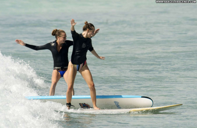 Suki Waterhouse No Source Paparazzi Posing Hot Beautiful Barbados