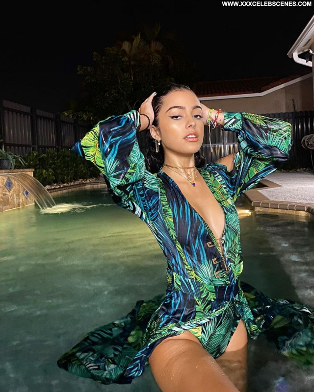 Malu Trevejo No Source Babe Celebrity Sexy Beautiful Posing Hot