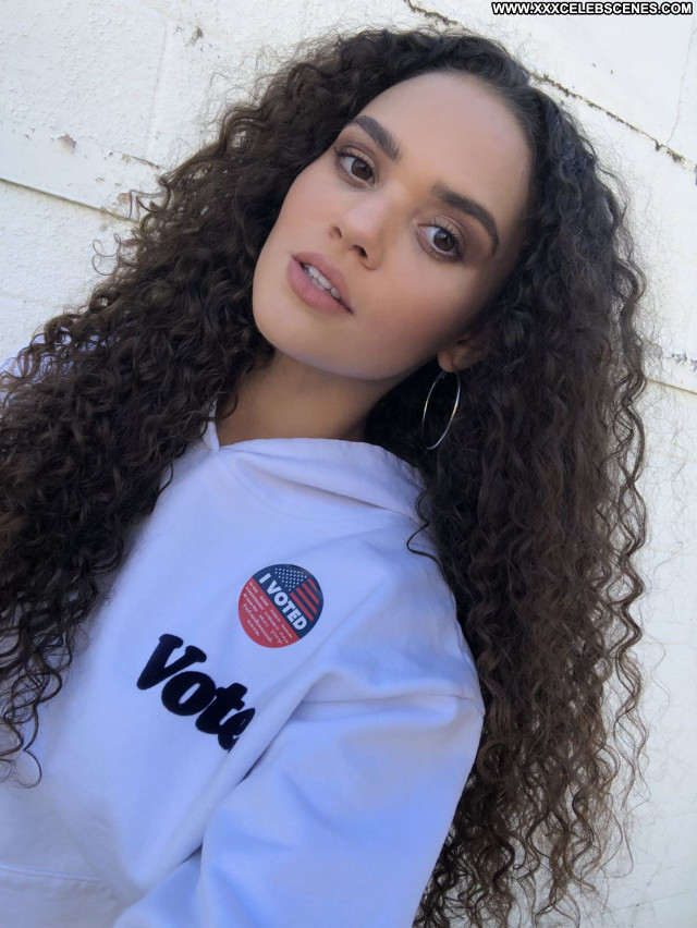 Madison Pettis No Source Sexy Beautiful Celebrity Posing Hot Babe